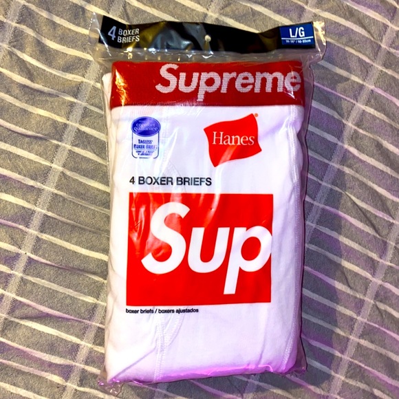 Supreme / Hanes Boxer Briefs (4-Pack)